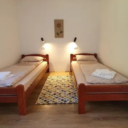 Apartment Nikolica Kuca Mitrovac